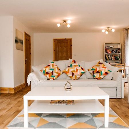 Holly Cottage, 2 Bed House, Sleeps 6 Cleobury Mortimer Kültér fotó