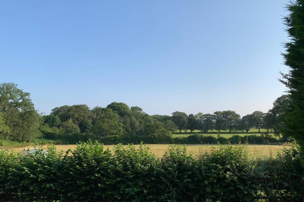 Holly Cottage, 2 Bed House, Sleeps 6 Cleobury Mortimer Kültér fotó