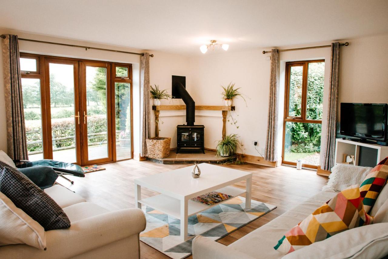 Holly Cottage, 2 Bed House, Sleeps 6 Cleobury Mortimer Kültér fotó