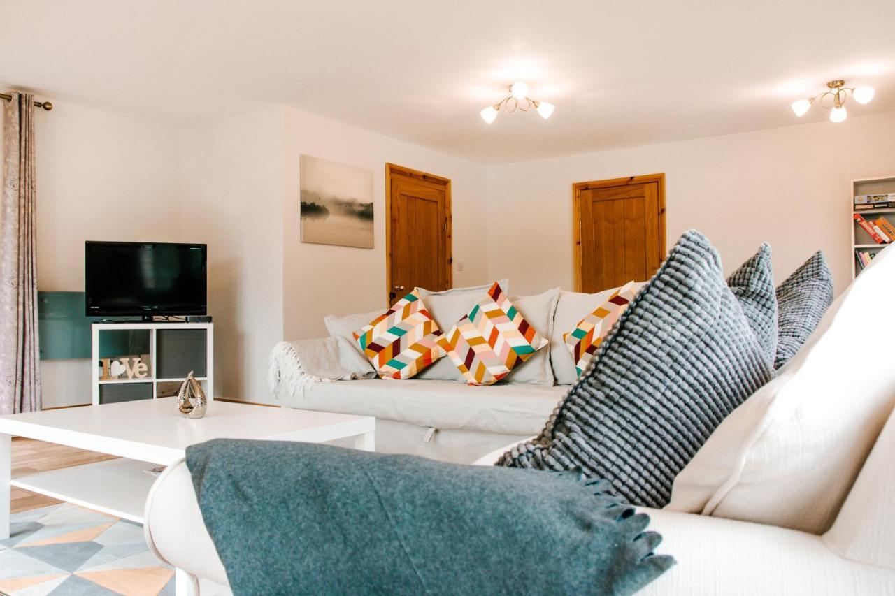 Holly Cottage, 2 Bed House, Sleeps 6 Cleobury Mortimer Kültér fotó